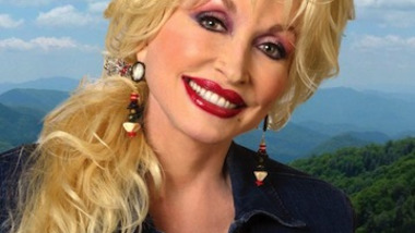 Dolly Parton : Benny Hill Theme Cover