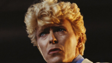Vous pouvez désormais acheter une mèche de cheveux de David Bowie pour plus de 18 000 dollars