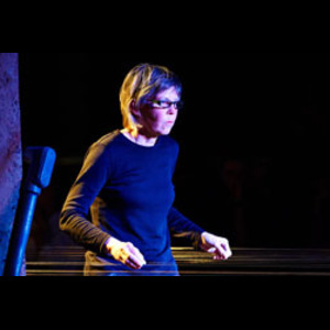 Interview : Ellen Fullman a popularisé le Long String Instrument, installation de cordes de piano étirées sur plus d'une dizaine de mètres