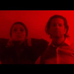 Découvrez The Frightening Lights, duo précieux de l'underground indie australien