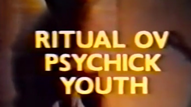 Genesis P-Orridge est-il parti pour réactiver Thee Temple ov Psychick Youth, sa vraie-fausse secte des années 80 ?