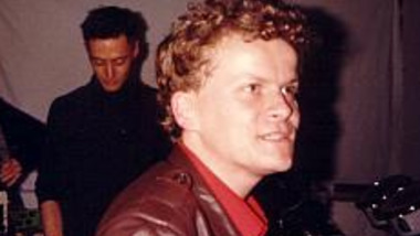 SEPIA. En 1985, les pionniers électroniques Severed Heads ne choisissent pas entre synth pop, musique industrielle et techno expérimentale