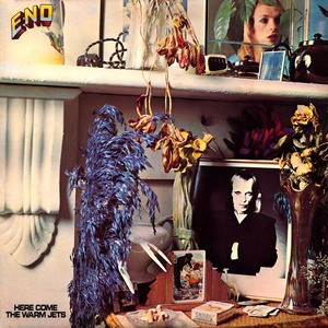Quatre albums majeurs du Brian Eno des années 70 s'apprêtent à être réédités cet été